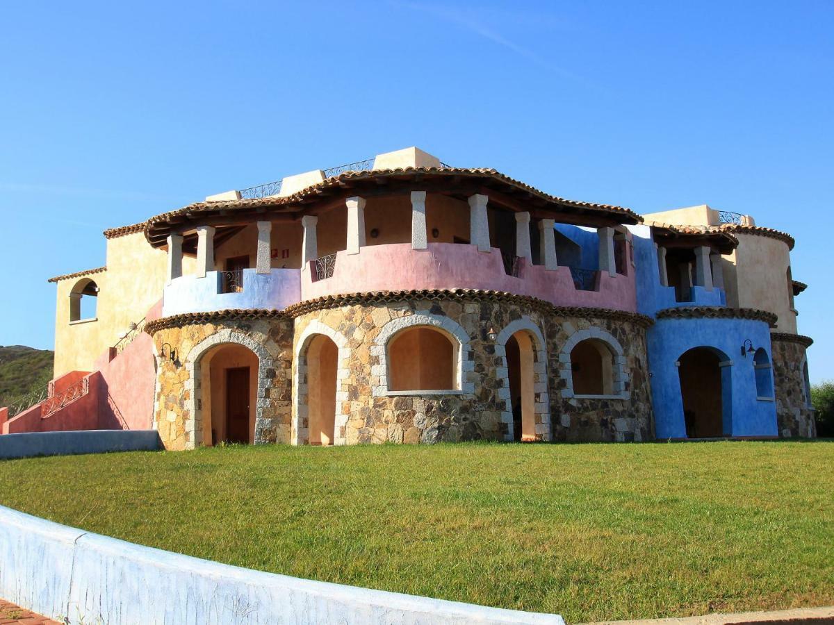 Hotel Locazione Turistica Il Borgo Di Puntas Marana.11 Marinella  Exterior foto